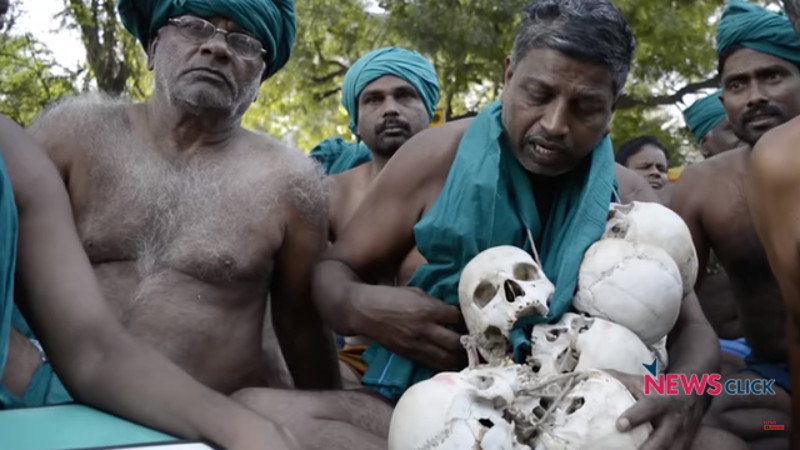 File:Aathmaviswasam-Nashtappetta-Karshakar-3.jpg