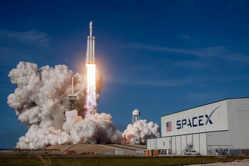 പ്രമാണം:SpaceX.jpg